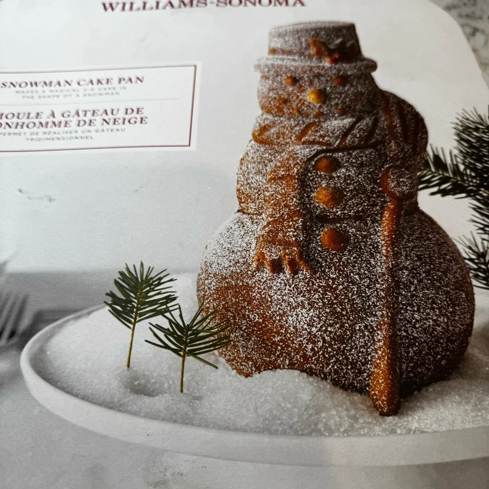 Williams Sonoma Nordic Ware Festive Snowman Cake Pan Mold - NEW